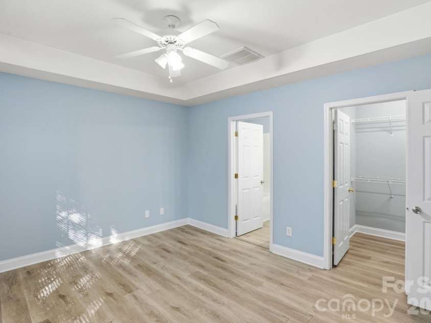2432 Terra Drive, Gastonia, NC 28054.  MLS# CAR4367531, YatesRealty ID 16748. 