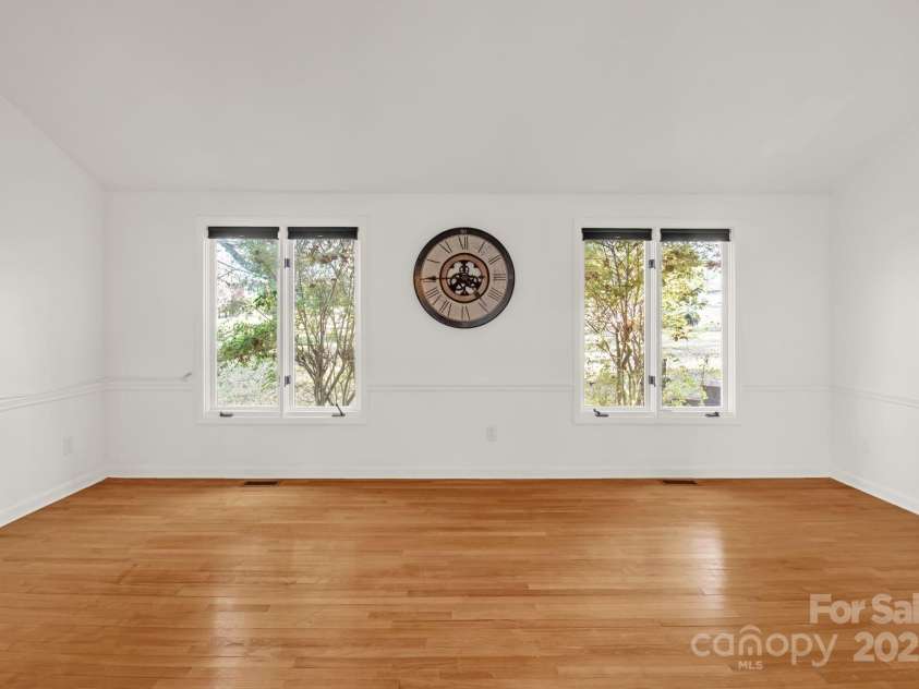 16425 Grapperhall Drive, Huntersville, NC 28078.  MLS# CAR4323175, YatesRealty ID 16749. Living room with french doors