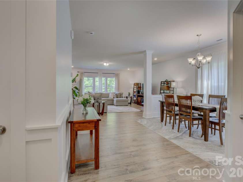 1928 Thoreau Way, York, SC 29745.  MLS# CAR4398628, YatesRealty ID 16749. 