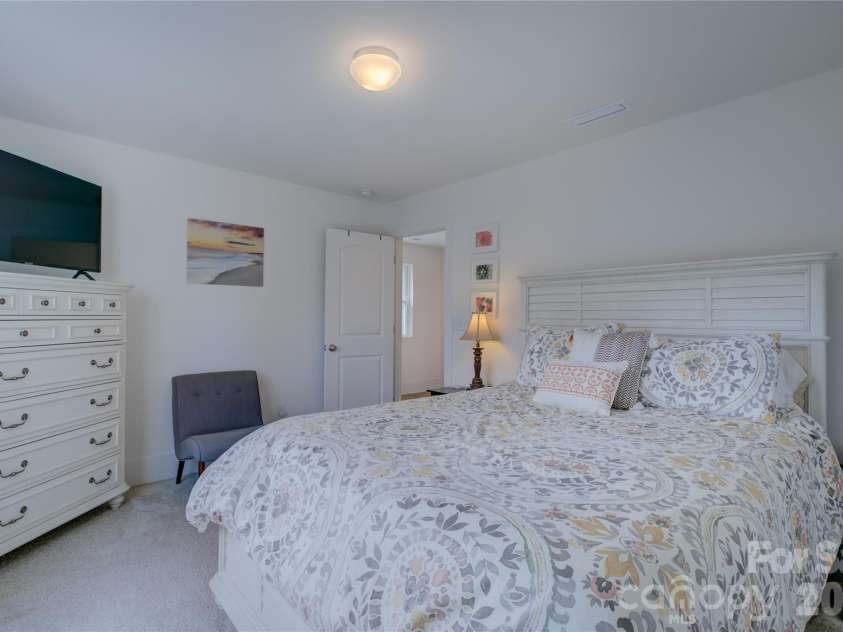 1928 Thoreau Way, York, SC 29745.  MLS# CAR4398628, YatesRealty ID 16749. 