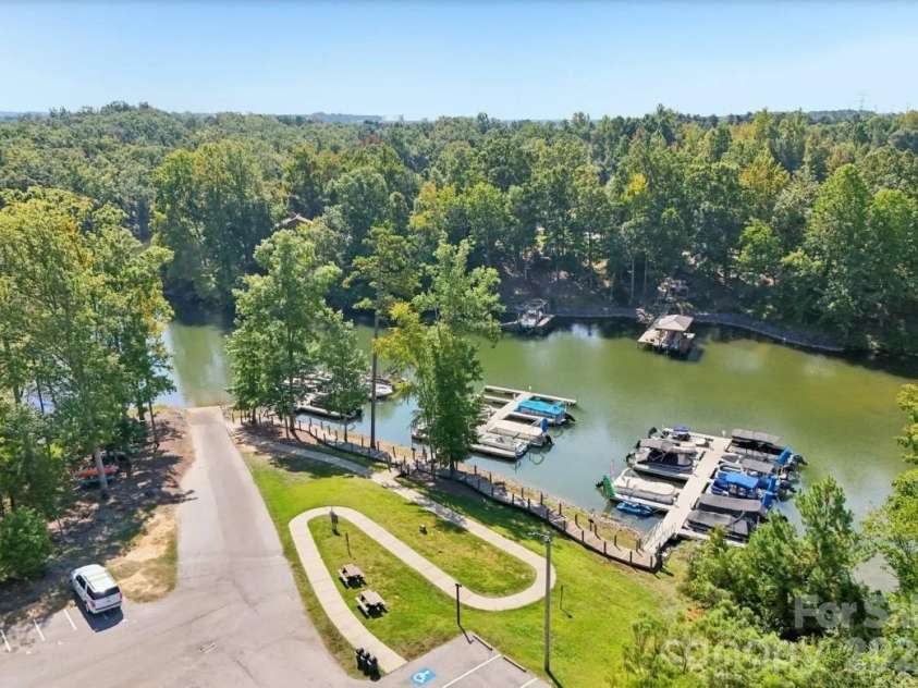 1928 Thoreau Way, York, SC 29745.  MLS# CAR4398628, YatesRealty ID 16749. 