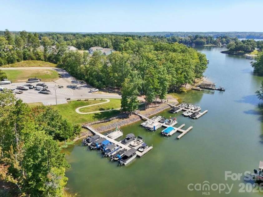 1928 Thoreau Way, York, SC 29745.  MLS# CAR4398628, YatesRealty ID 16749. 