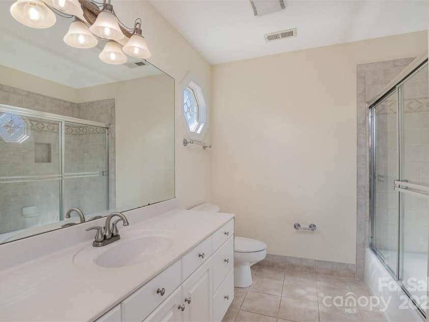 4316 Mourning Dove Drive, Matthews, NC 28104.  MLS# CAR4218921, YatesRealty ID 1675. 