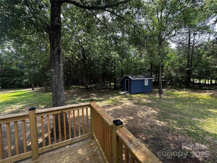 5458 Foxcroft Drive, Fort Lawn, SC 29714.  MLS# CAR4265512, YatesRealty ID 16751. Deck/ back