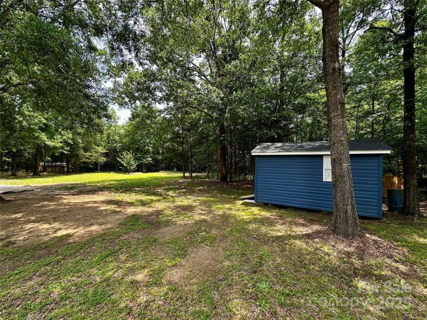 5458 Foxcroft Drive, Fort Lawn, SC 29714.  MLS# CAR4265512, YatesRealty ID 16751. Storage