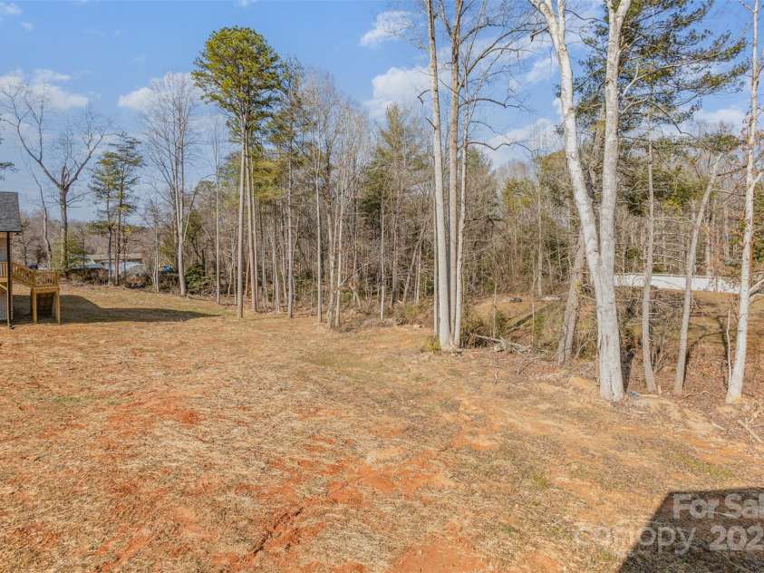 2385 Kool Park Road, Hickory, NC 28601.  MLS# CAR4220748, YatesRealty ID 16753. Back yard
