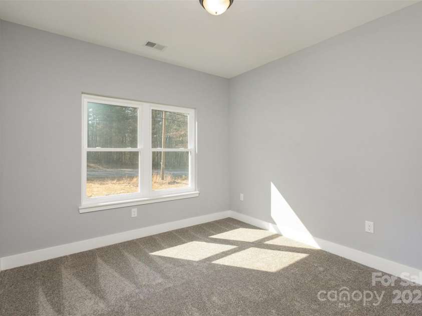 2385 Kool Park Road, Hickory, NC 28601.  MLS# CAR4299011, YatesRealty ID 16753. Bedroom