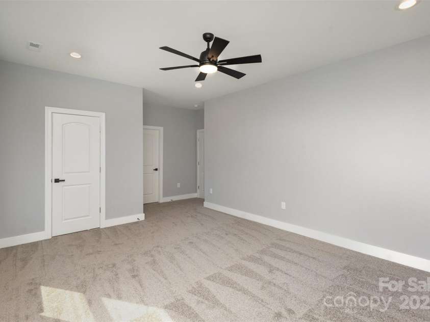 2385 Kool Park Road, Hickory, NC 28601.  MLS# CAR4299011, YatesRealty ID 16753. Primary bedroom