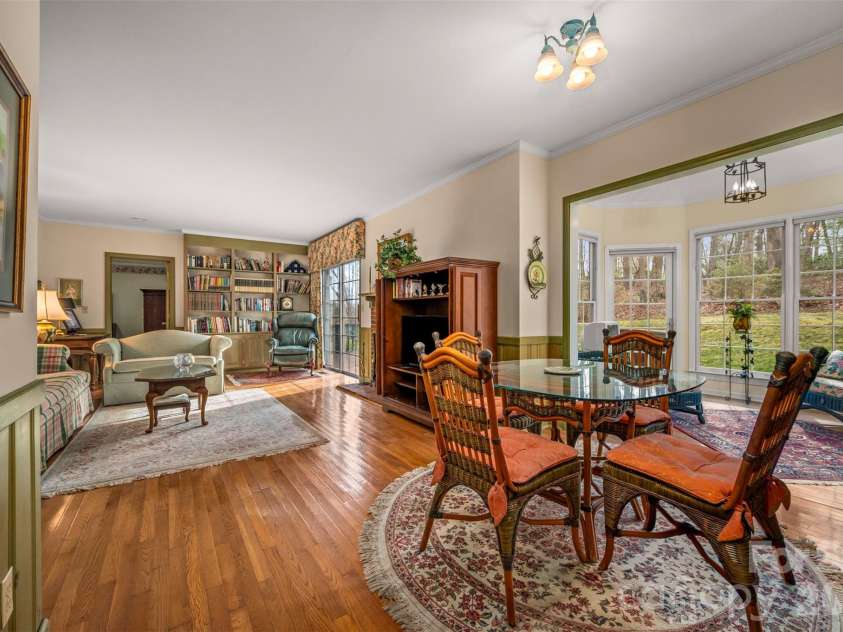 277 Forest Hills Circle, Rutherfordton, NC 28139.  MLS# CAR4363482, YatesRealty ID 16753. 