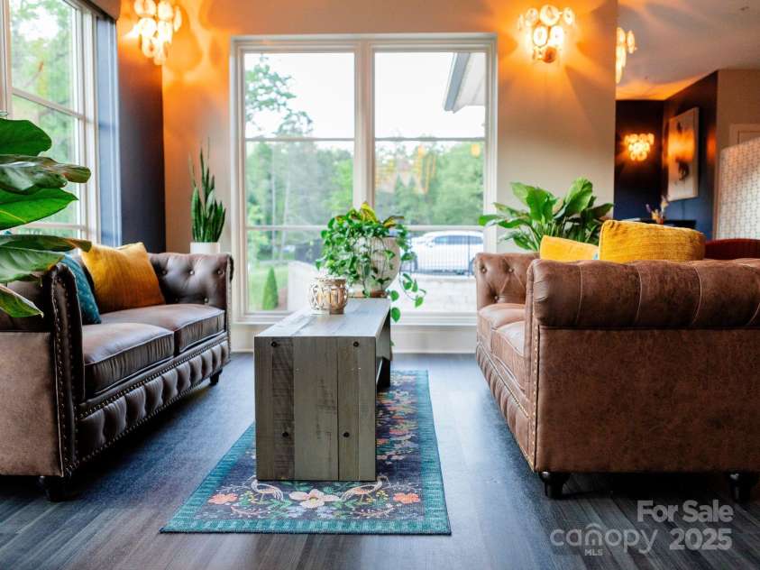 408 Bowling Park Road, Asheville, NC 28803.  MLS# CAR4263454, YatesRealty ID 16754. 