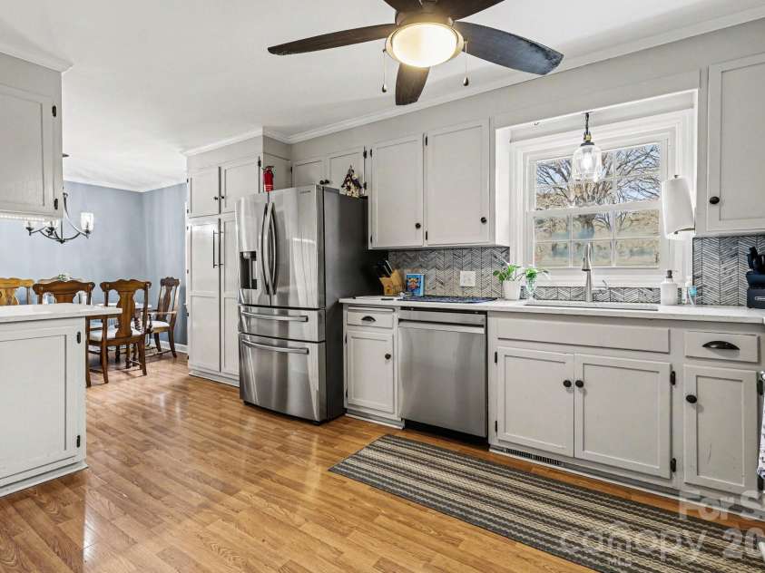 1223 Pinedale Road, Lancaster, SC 29720.  MLS# CAR4350788, YatesRealty ID 16755. 