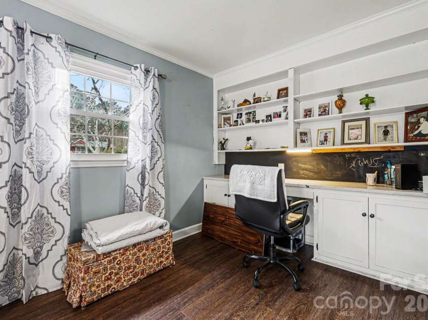 1223 Pinedale Road, Lancaster, SC 29720.  MLS# CAR4350788, YatesRealty ID 16755. 