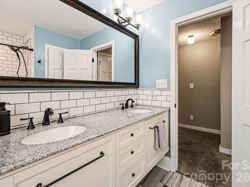 1223 Pinedale Road, Lancaster, SC 29720.  MLS# CAR4350788, YatesRealty ID 16755. 
