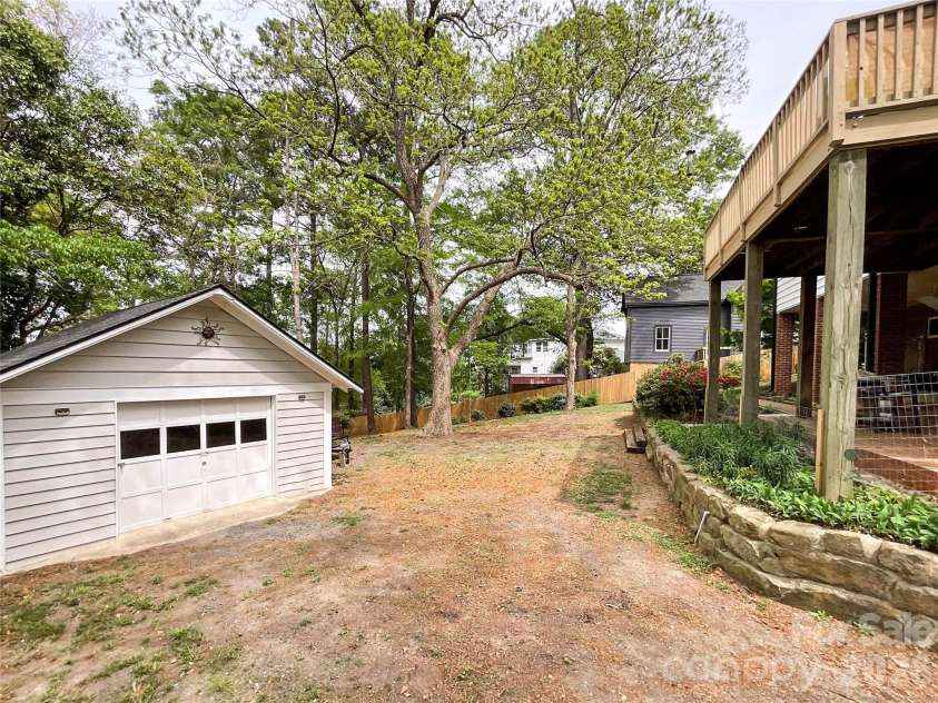 405 Lee Avenue, Wadesboro, NC 28170.  MLS# CAR4366151, YatesRealty ID 16758. 263 sqft detached garage