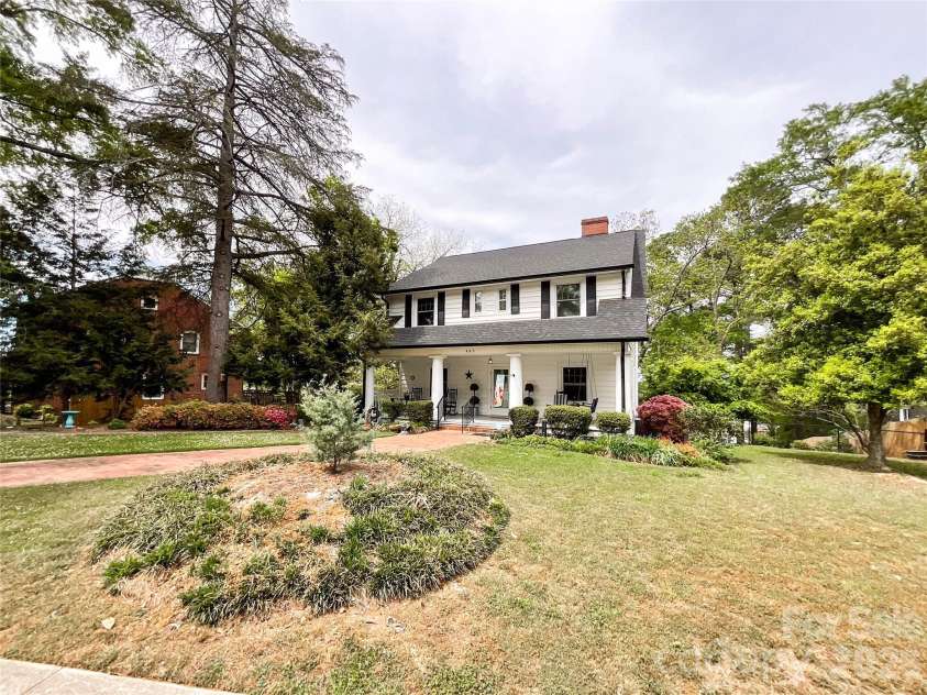 405 Lee Avenue, Wadesboro, NC 28170.  MLS# CAR4366151, YatesRealty ID 16758. 