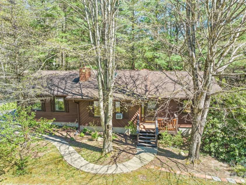 182 Laurel Branch Road, Maggie Valley, NC 28751.  MLS# CAR4387424, YatesRealty ID 16759. 