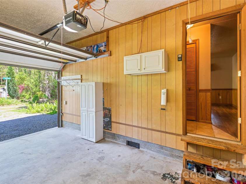 182 Laurel Branch Road, Maggie Valley, NC 28751.  MLS# CAR4387424, YatesRealty ID 16759. 