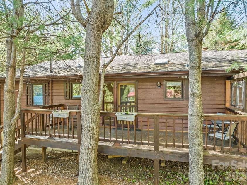 182 Laurel Branch Road, Maggie Valley, NC 28751.  MLS# CAR4387424, YatesRealty ID 16759. 