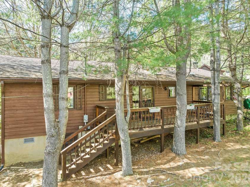 182 Laurel Branch Road, Maggie Valley, NC 28751.  MLS# CAR4387424, YatesRealty ID 16759. 