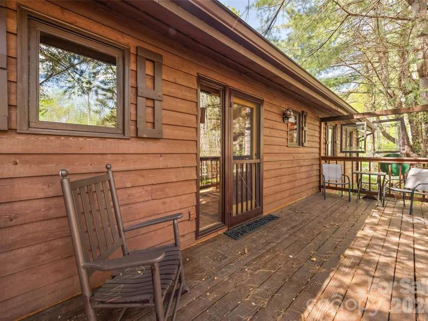 182 Laurel Branch Road, Maggie Valley, NC 28751.  MLS# CAR4387424, YatesRealty ID 16759. 