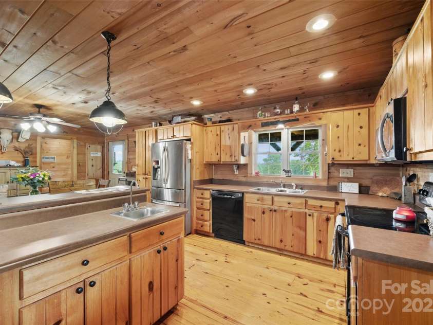4796 Dewitt Road, Blackstock, SC 29014.  MLS# CAR4185970, YatesRealty ID 1676. 