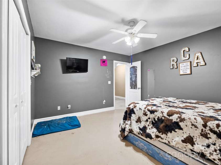 4796 Dewitt Road, Blackstock, SC 29014.  MLS# CAR4185970, YatesRealty ID 1676. 