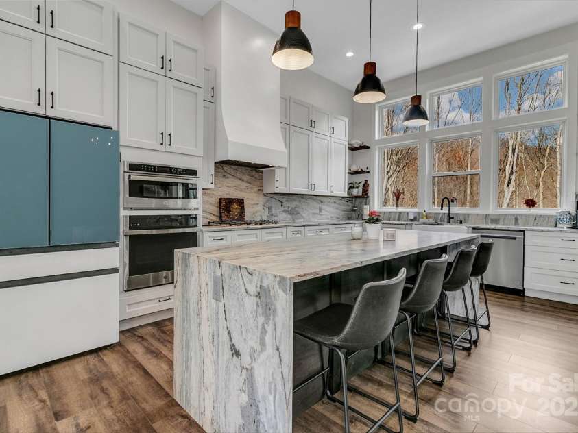 20 Slate Drive, Candler, NC 28715.  MLS# CAR4238735, YatesRealty ID 16760. 