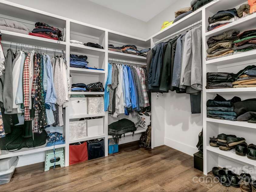 20 Slate Drive, Candler, NC 28715.  MLS# CAR4238735, YatesRealty ID 16760. 