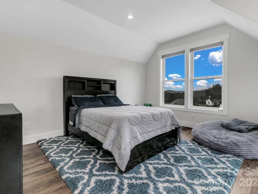 20 Slate Drive, Candler, NC 28715.  MLS# CAR4238735, YatesRealty ID 16760. 