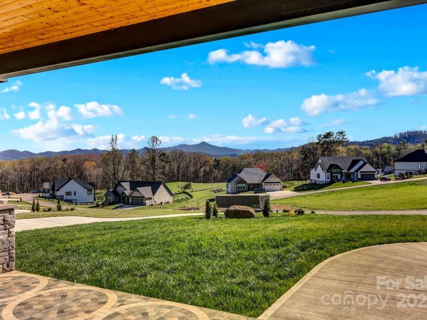 20 Slate Drive, Candler, NC 28715.  MLS# CAR4238735, YatesRealty ID 16760. 