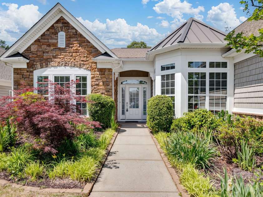 2818 Mandarin Street, Fort Mill, SC 29707.  MLS# CAR4374619, YatesRealty ID 16760. 