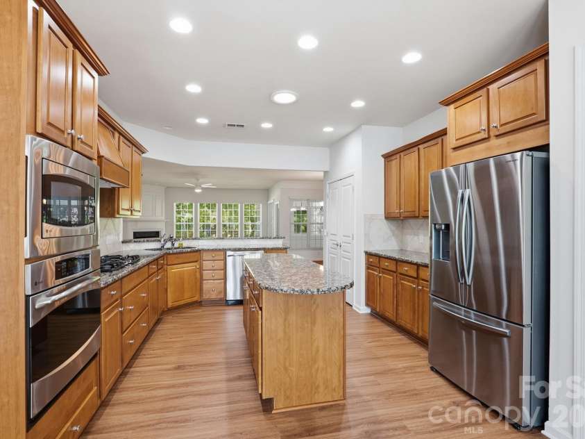 2818 Mandarin Street, Fort Mill, SC 29707.  MLS# CAR4374619, YatesRealty ID 16760. 