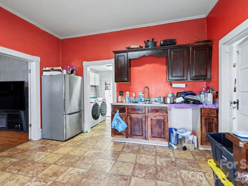 703 5th Street, Spencer, NC 28159.  MLS# CAR4361601, YatesRealty ID 16762. 