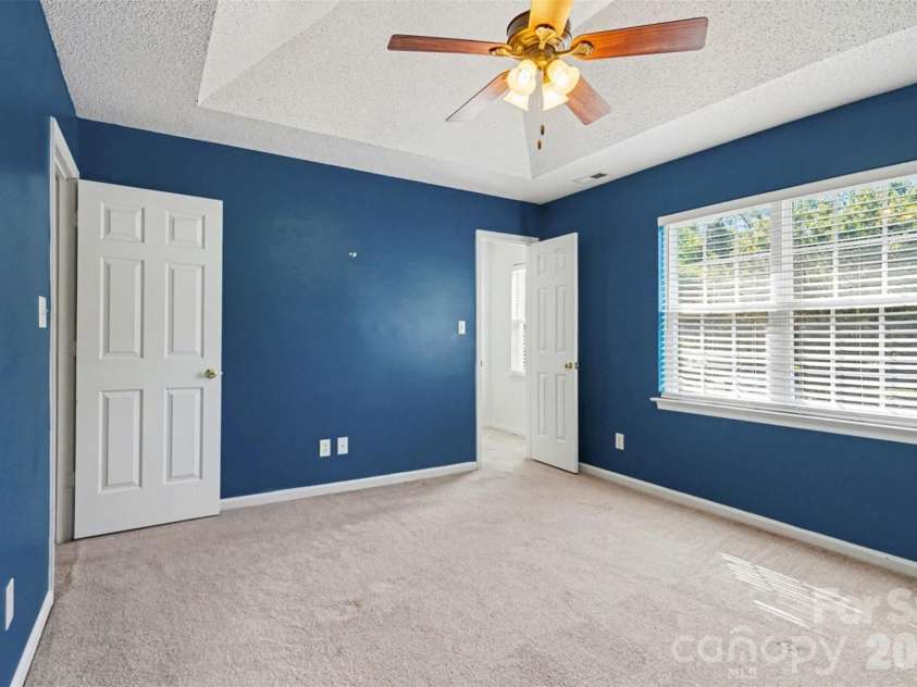 1041 Chaucery Lane, Matthews, NC 28104.  MLS# CAR4365400, YatesRealty ID 16765. 