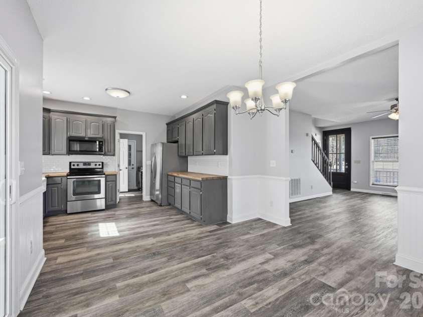 7335 Broad Wing Lane, Sherrills Ford, NC 28673.  MLS# CAR4350397, YatesRealty ID 16767. 