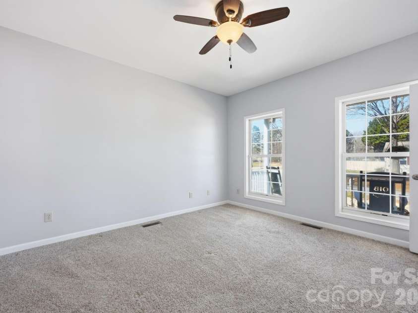 7335 Broad Wing Lane, Sherrills Ford, NC 28673.  MLS# CAR4350397, YatesRealty ID 16767. Main Level Primary Bedroom
