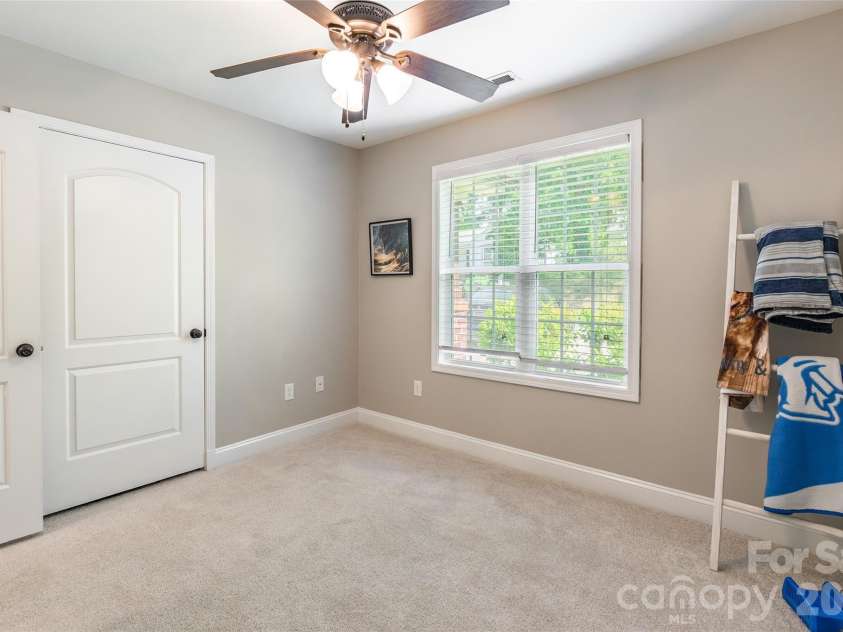 379 Maiden Lane, Concord, NC 28025.  MLS# CAR4373764, YatesRealty ID 16768. 