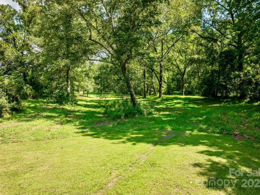 3050 Old Johns River Road, Collettsville, NC 28611.  MLS# CAR4174150, YatesRealty ID 16769. 