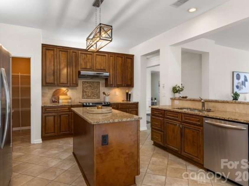 6006 Brook Valley Run, Monroe, NC 28110.  MLS# CAR4411521, YatesRealty ID 16769. 