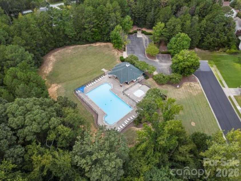 6006 Brook Valley Run, Monroe, NC 28110.  MLS# CAR4411521, YatesRealty ID 16769. 