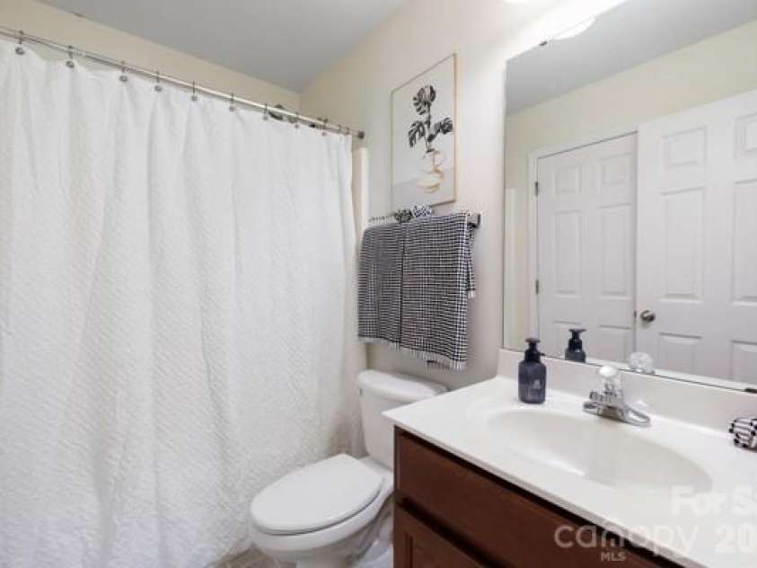 6006 Brook Valley Run, Monroe, NC 28110.  MLS# CAR4411521, YatesRealty ID 16769. Full Bath Upstairs