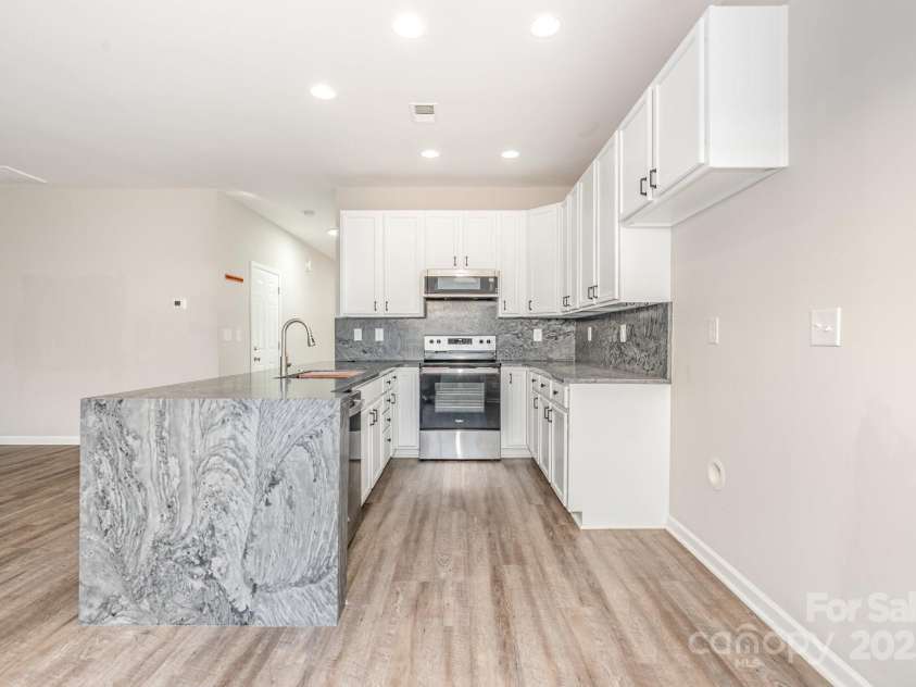 2095 Shady Pond Drive, Clover, SC 29710.  MLS# CAR4307957, YatesRealty ID 1677. 