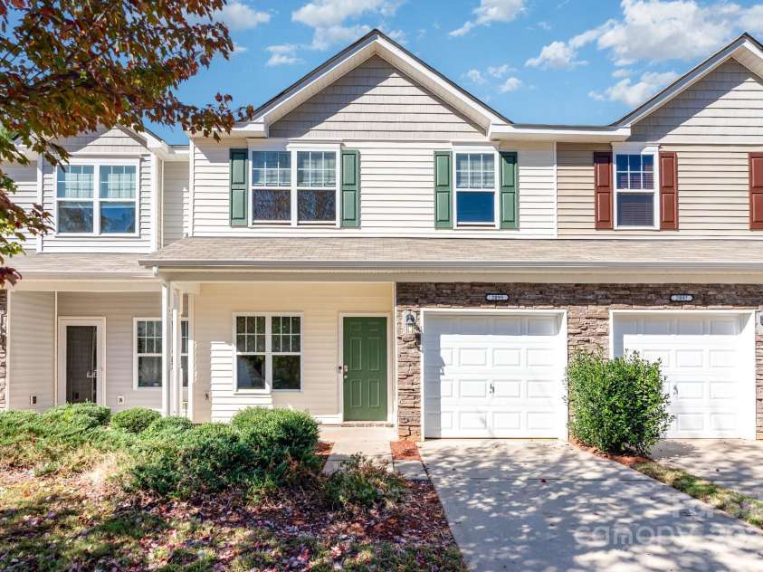 2095 Shady Pond Drive, Clover, SC 29710.  MLS# CAR4307957, YatesRealty ID 1677. 