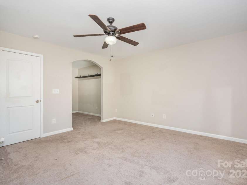 2095 Shady Pond Drive, Clover, SC 29710.  MLS# CAR4307957, YatesRealty ID 1677. 