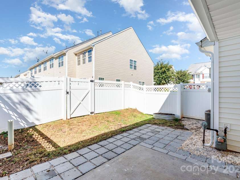 2095 Shady Pond Drive, Clover, SC 29710.  MLS# CAR4307957, YatesRealty ID 1677. 