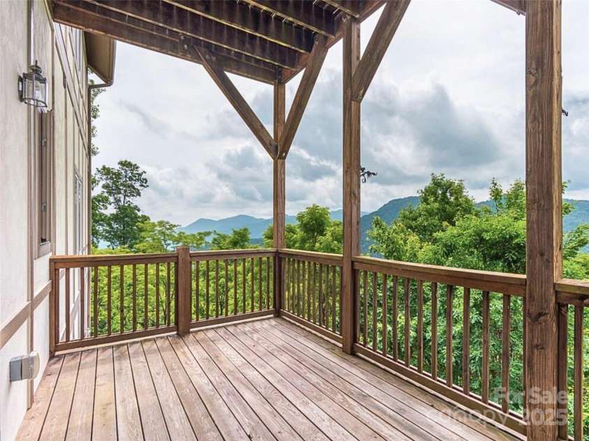 5 A Lila Lane, Clyde, NC 28721.  MLS# CAR4231446, YatesRealty ID 1677. 