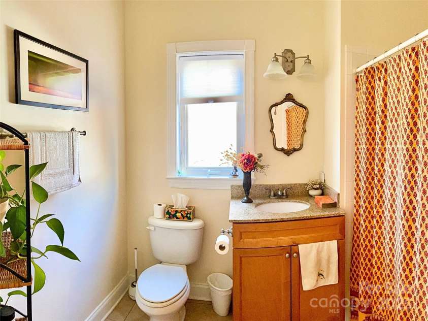 5 A Lila Lane, Clyde, NC 28721.  MLS# CAR4231446, YatesRealty ID 1677. 