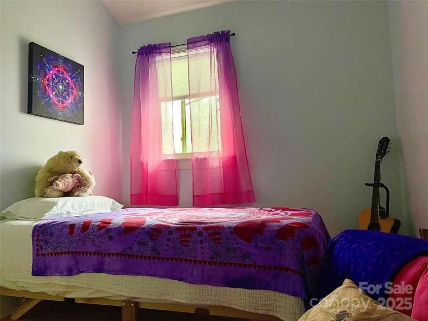 5 A Lila Lane, Clyde, NC 28721.  MLS# CAR4231446, YatesRealty ID 1677. 