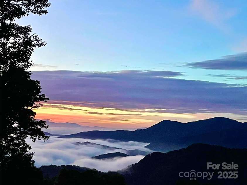 5 A Lila Lane, Clyde, NC 28721.  MLS# CAR4231446, YatesRealty ID 1677. 