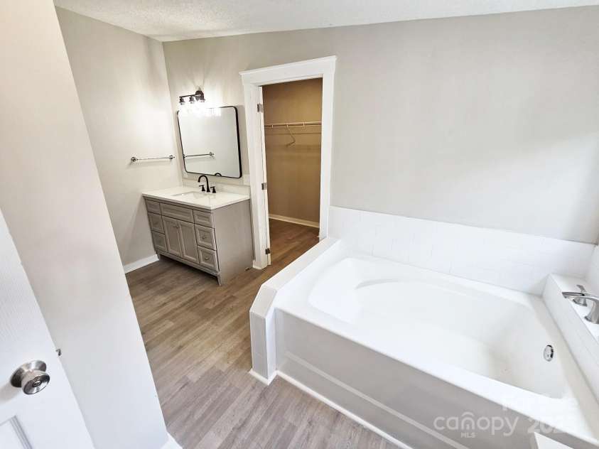 134 Watterson Road, Grover, NC 28073.  MLS# CAR4243050, YatesRealty ID 16770. 